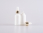 Mobile Preview: Weissglasflasche 50ml, mit Pipette gold