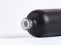 Preview: Schwarzglasflasche 500ml, mit Schraubverschluss Bambus