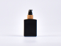 Preview: Schwarzglasflasche Miro 50 ml - Lotionspumpe Bambus
