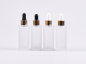 Preview: Glasflasche säuremattiert, 30ml, mit Pipette Alu gold