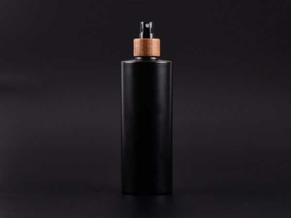 Flasche "Tara" 450ml, matt-schwarz, mit Zerstäuber Walnut