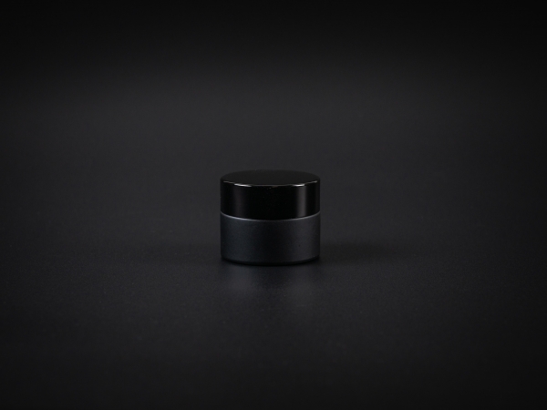 schwarzglas-dose-15ml-black-glas-tiegel