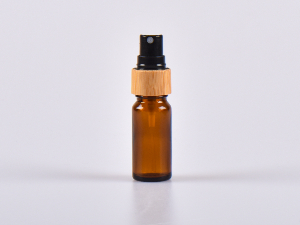 Braunglasflasche 10ml, mit Zerstäuber Bambus