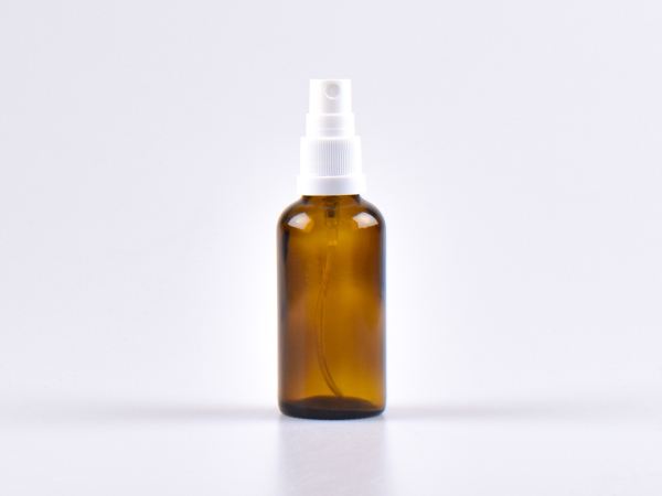 braunglasflasche-originalitaetsverschluss-zerstaeuber-weiss-50ml