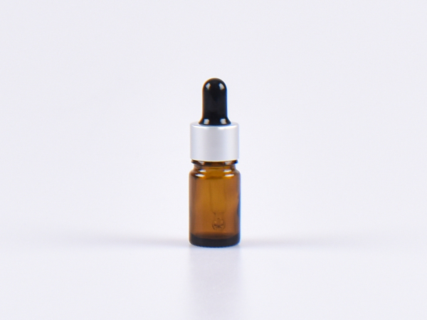 Braunglasflasche 5ml, mit Pipette silber-matt