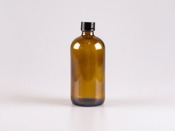 Braunglasflasche 480ml, mit Schraubverschluss schwarz