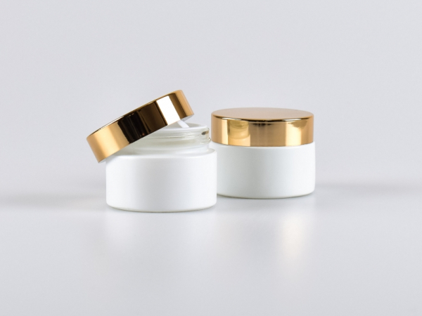 Weissglasdose 30 ml – Deckel Gold