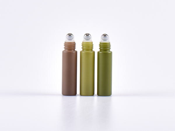 Roll-On-Flasche "Emma" 10ml, pastell green mit Deckel gold/silber