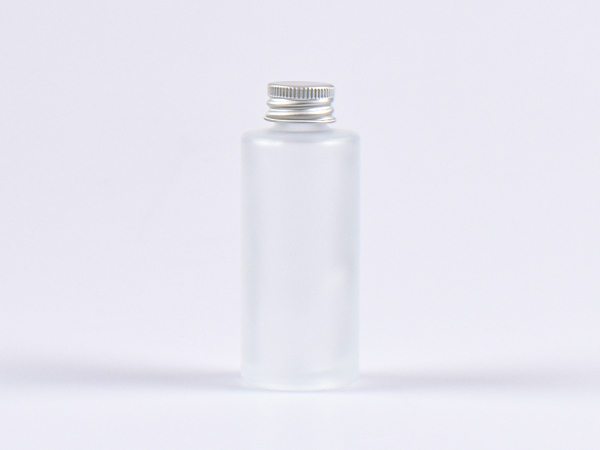kosmetikflasche-glas-aluminium-deckel