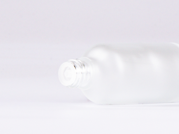 Glasflasche-mit-Schraubverschluss-Tropfmontur-Bambus