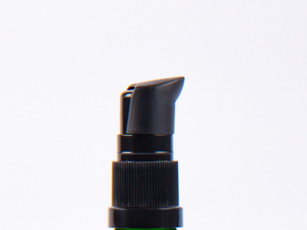 Grünglasflasche 100ml, mit Lotionspumpe Kunststoff