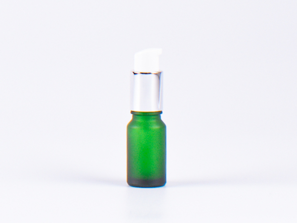 Grünglasflasche 10 ml - Lotionspumpe Aluminium