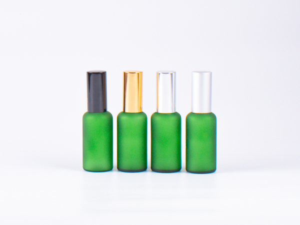 Grünglasflasche 30 ml - Lotionspumpe Aluminium