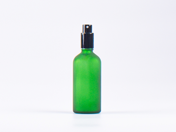 Grünglasflasche 100 ml - Zerstäuber Aluminium