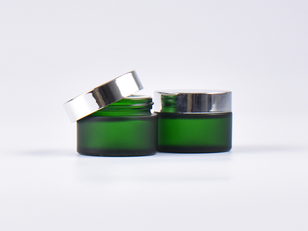 Grünglasdose, 30ml, mit Deckel silber