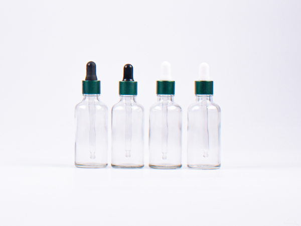 Klarglasflasche 10ml, mit Pipette grün-matt