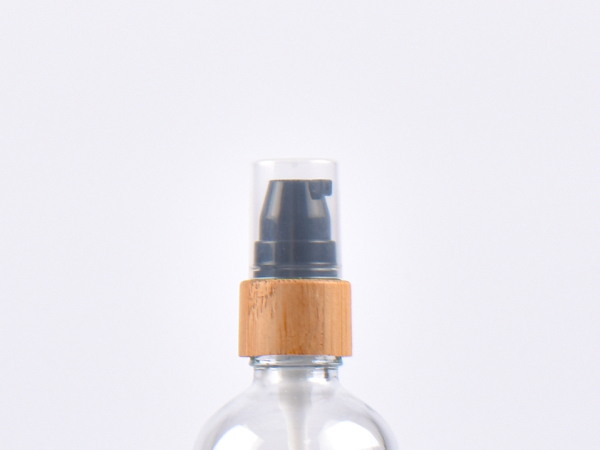 Schwarzglasflasche Miro 100 ml - Lotionspumpe Bambus