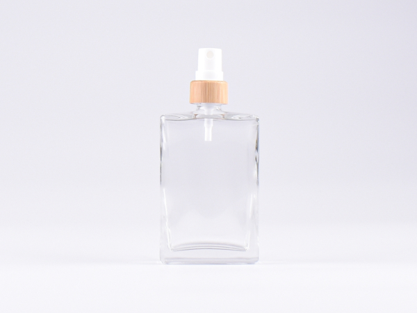 Klarglasflasche "Miro" 100ml, mit Zerstäuber Bambus