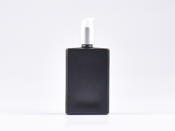 Schwarzglasflasche "Miro" 100ml, mit Lotionspumpe Aluminium, 4 Color