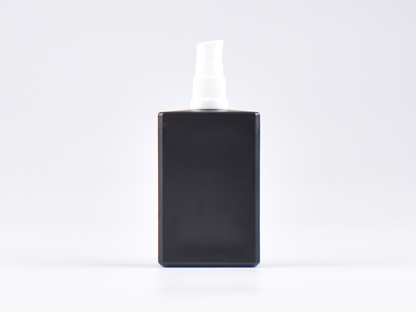 Schwarzglasflasche "Miro" 100ml, mit Lotionspumpe Kunststoff
