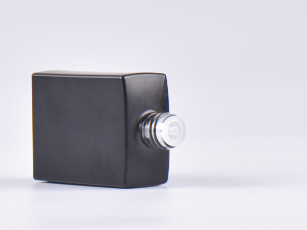 Schwarzglasflasche "Miro" 100ml, mit Tropfmontur schwarz