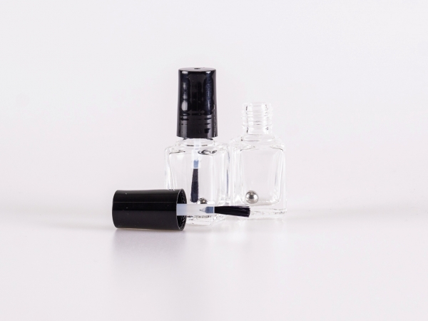 nagellack-flasche-glas-6ml-schwarz