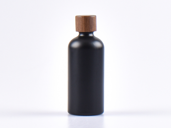 Schwarzglasflasche 100ml, mit Tropfmontur Walnut