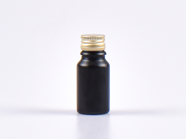 glasflasche-aludeckel-kosmetik-schwarz