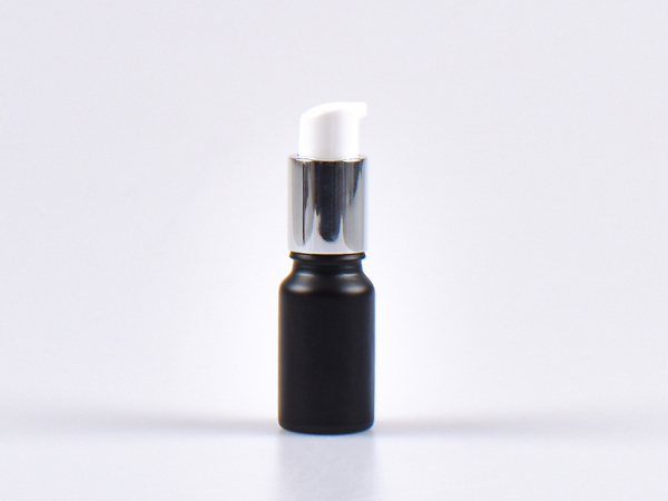 glasflasche-10ml-schwarz-lotionspumpe-silber
