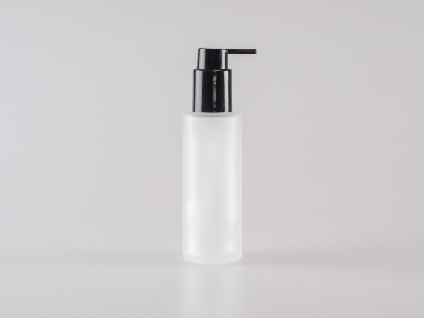 kosmetikflasche--mattiert-100ml-dispenser-schwarz