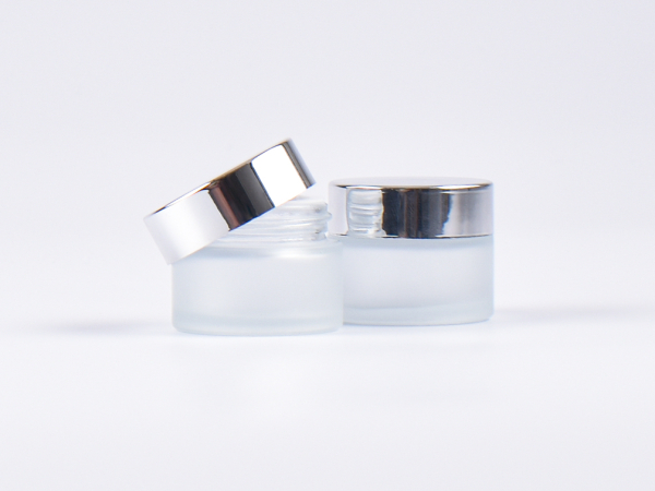 Glasdose säuremattiert, 15ml, mit Deckel silber