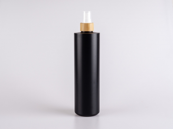 Flasche "Tara" 500ml, matt-schwarz, mit Zerstäuber Bambus