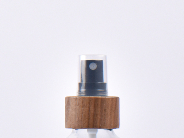 Schwarzglasflasche 250ml, mit Zerstäuber Walnut