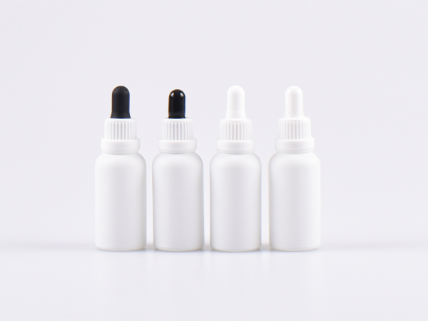 Weissglasflasche 100ml, mit Pipette OV weiss