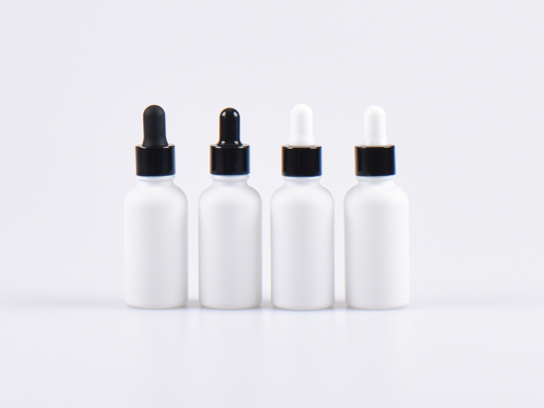 Weissglasflasche 10ml, mit Pipette schwarz