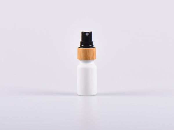 Weissglasflasche 10ml, mit Zerstäuber Bambus