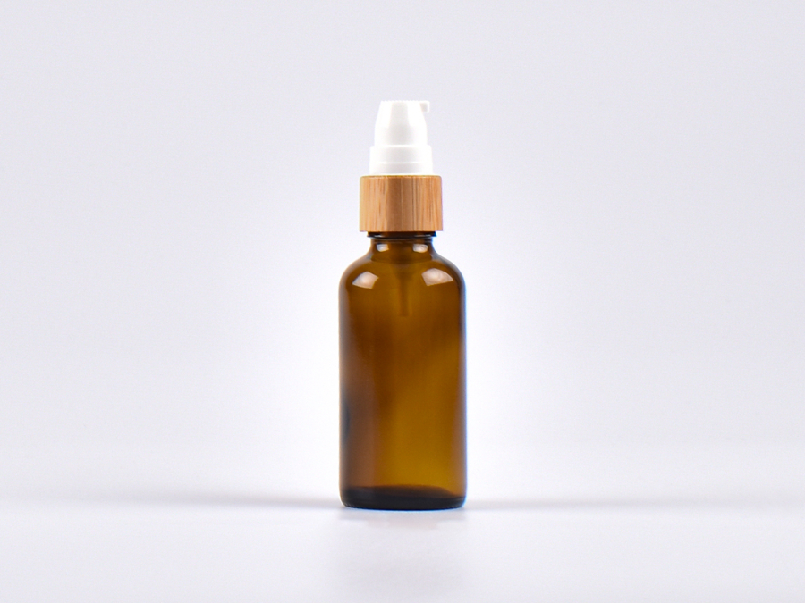Braunglasflasche 50ml, mit Lotionspumpe Bambus