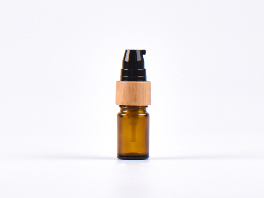 Braunglasflasche 5ml, mit Lotionspumpe Bambus