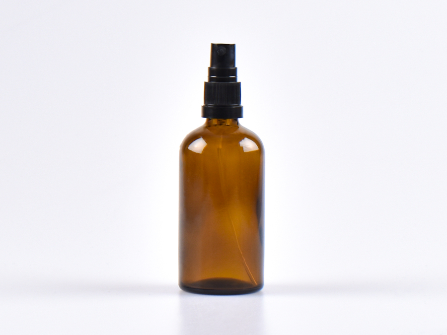 Braunglasflasche 100ml,  mit Zerstäuber Kunststoff