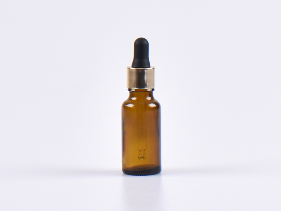 Braunglasflasche 10ml, mit Pipette gold