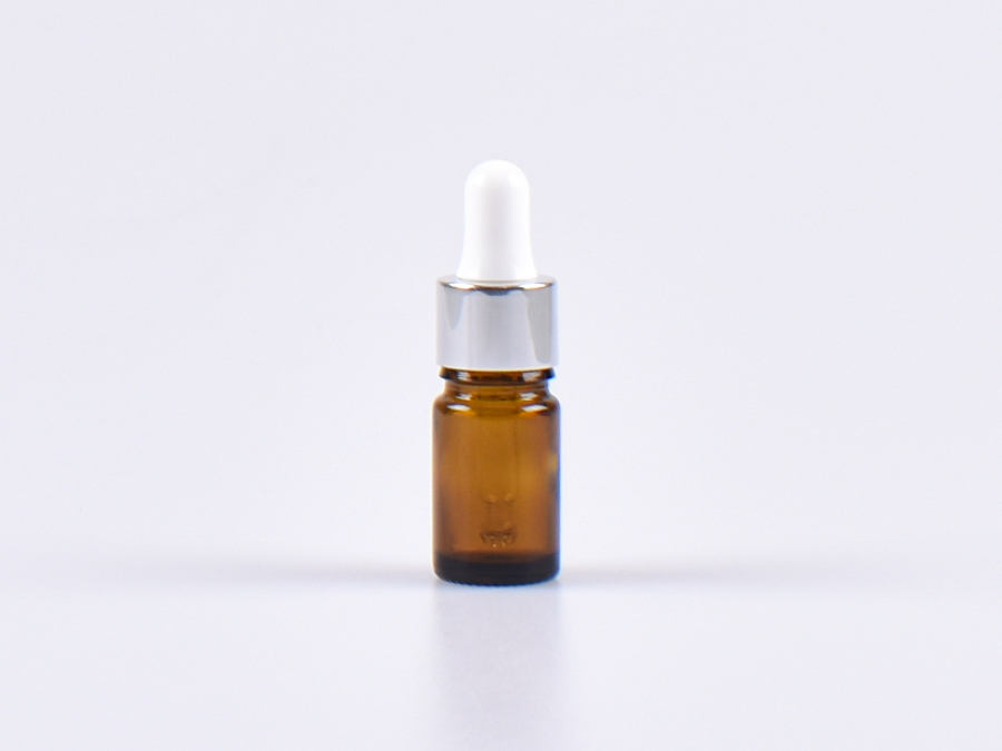 Braunglasflasche 5ml, mit Pipette silber-glanz