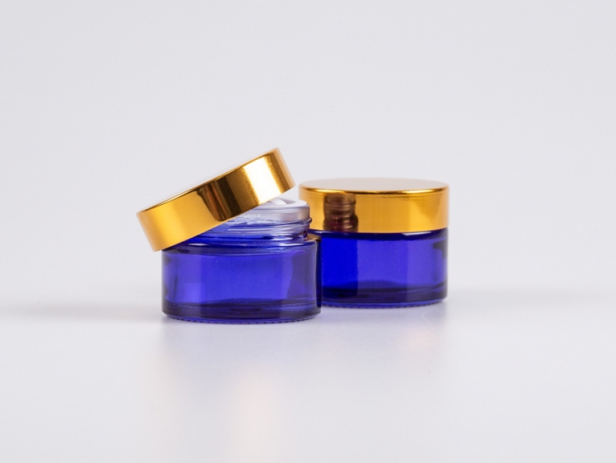 Blauglasdose 30 ml – Deckel Gold