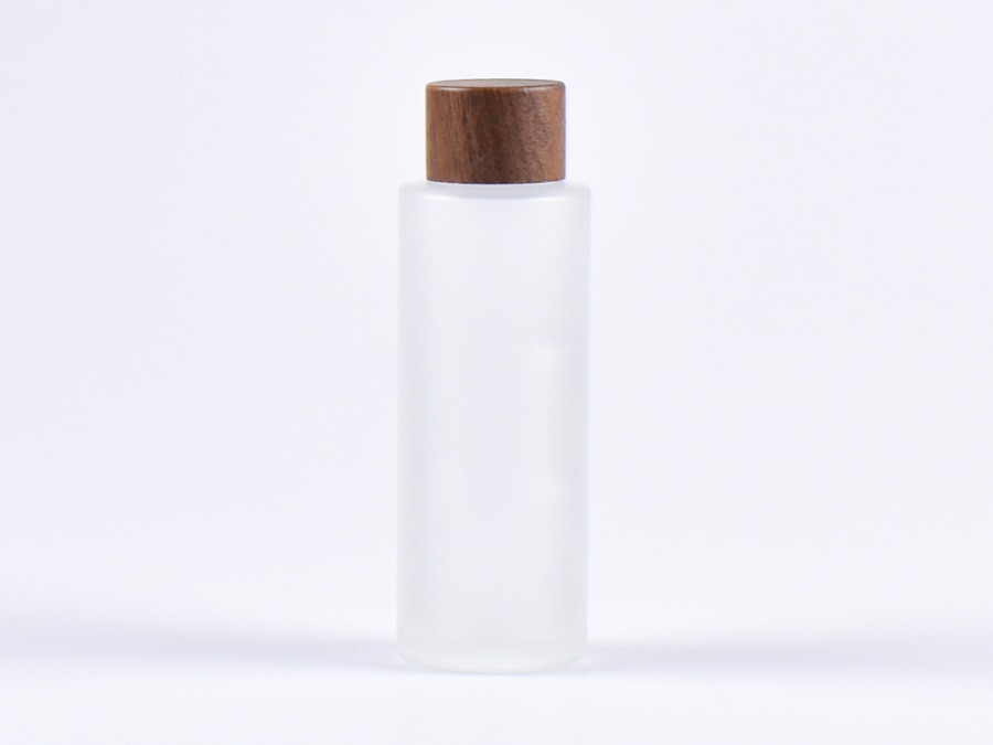glasflasche-kosmetik-gourmet-oelflasche-holzdeckel