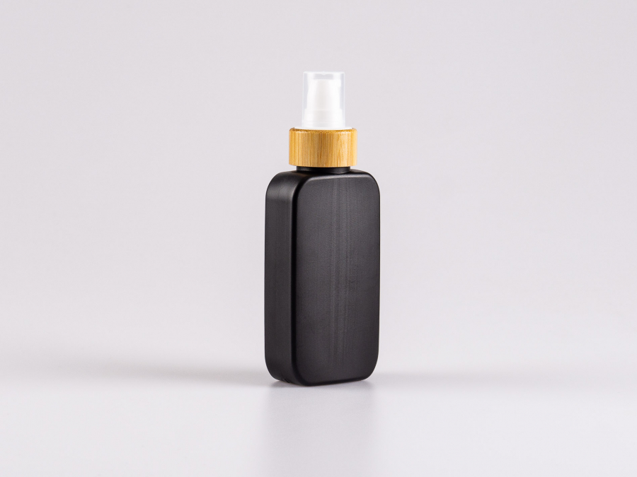 Flasche "Henry", 100ml, HDPE, mit Zerstäubermontur Bambus