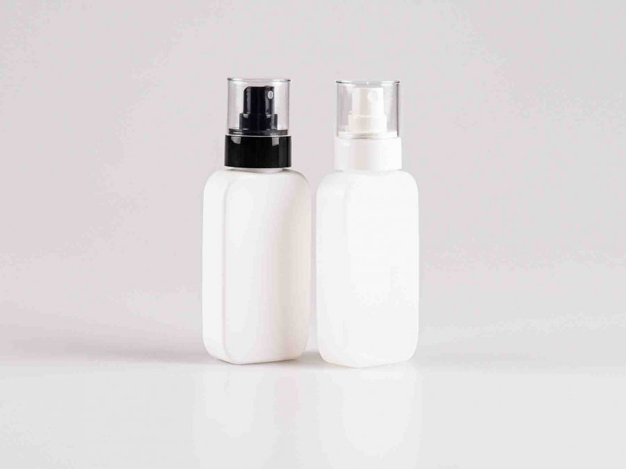 Flasche "Henry", 100ml, HDPE, mit Zerstäubermontur Prime