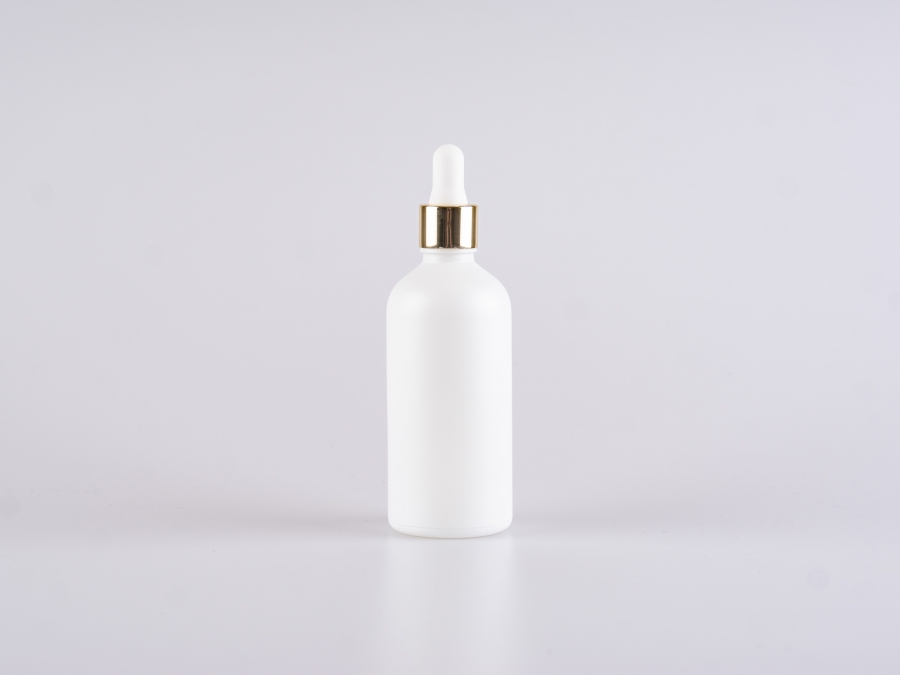 Weissglasflasche 100ml, mit Pipette gold