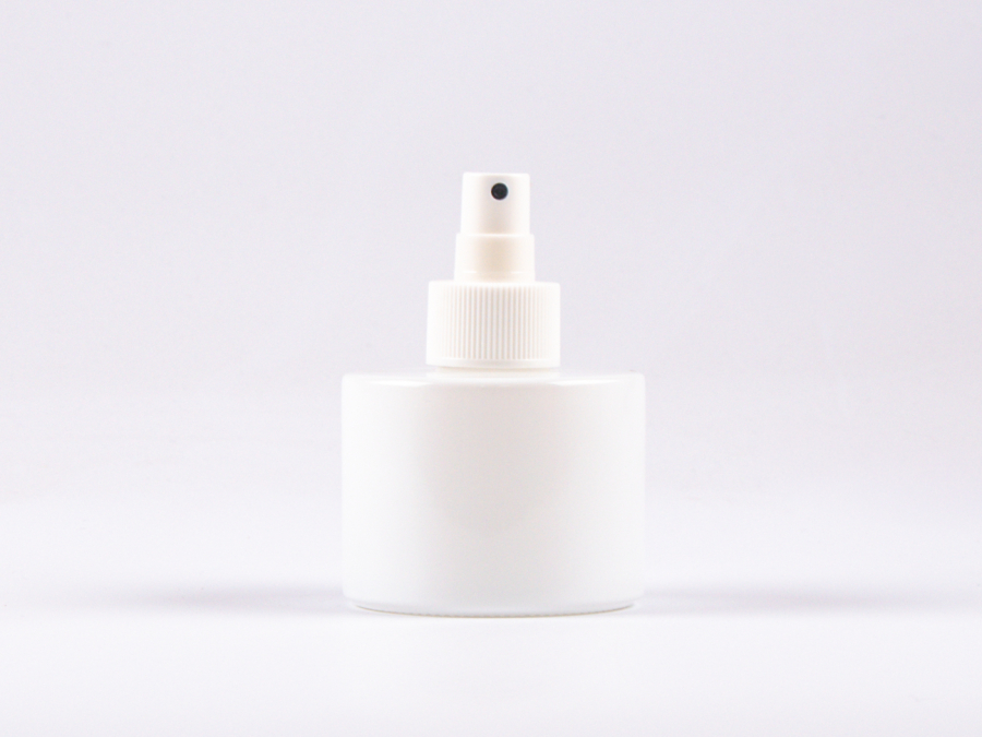 Weissglasflasche Lilly 130 ml - Zerstäuber Kunststoff