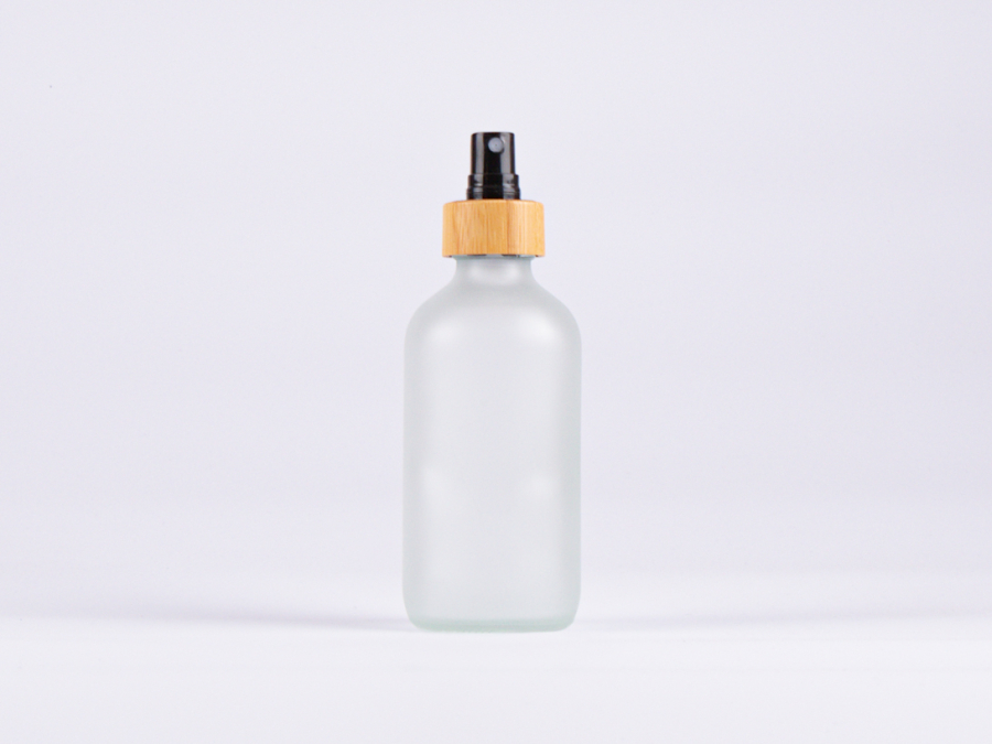 Glasflasche säuremattiert, 250ml, mit Zerstäuber Bambus
