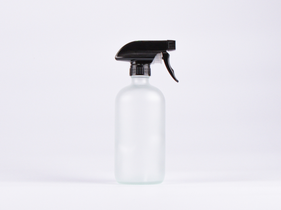 Glasflasche säuremattiert, 500ml, mit Triggerspray