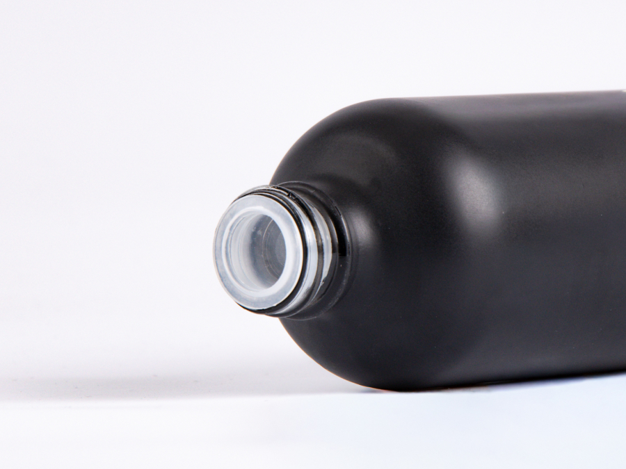 Schwarzglasflasche 500ml, mit Schraubverschluss Bambus